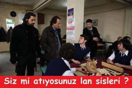 Bidaha Görmüyüm Sis Attığınızı!